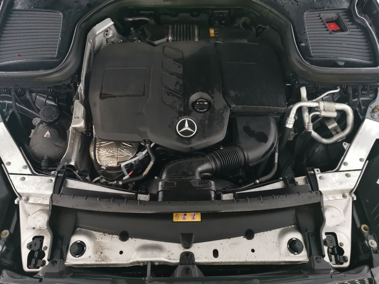 Used Mercedes-Benz GLC 2022 for sale - 77003120: Photo 33