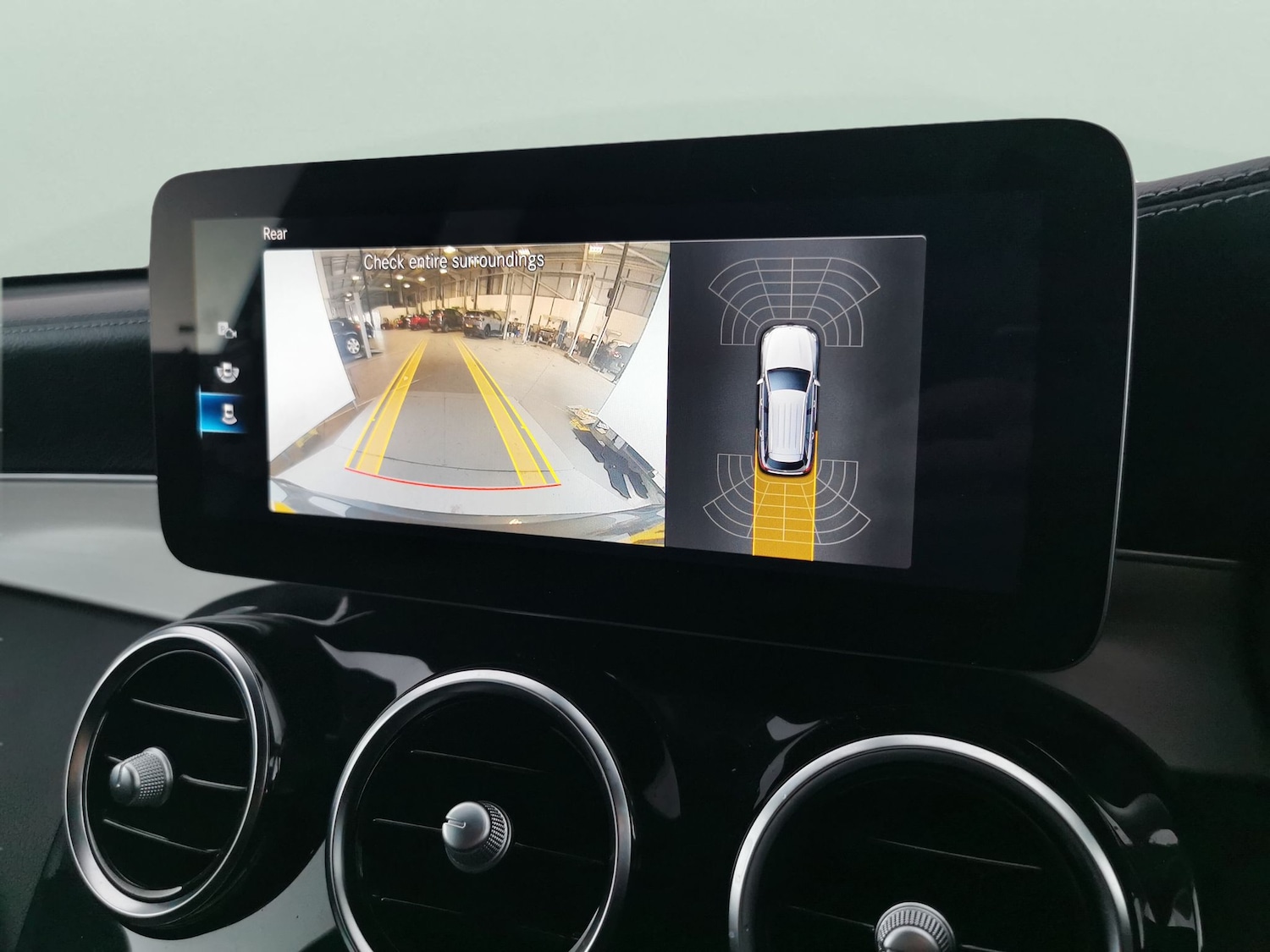 Used Mercedes-Benz GLC 2022 for sale - 77003120: Photo 5