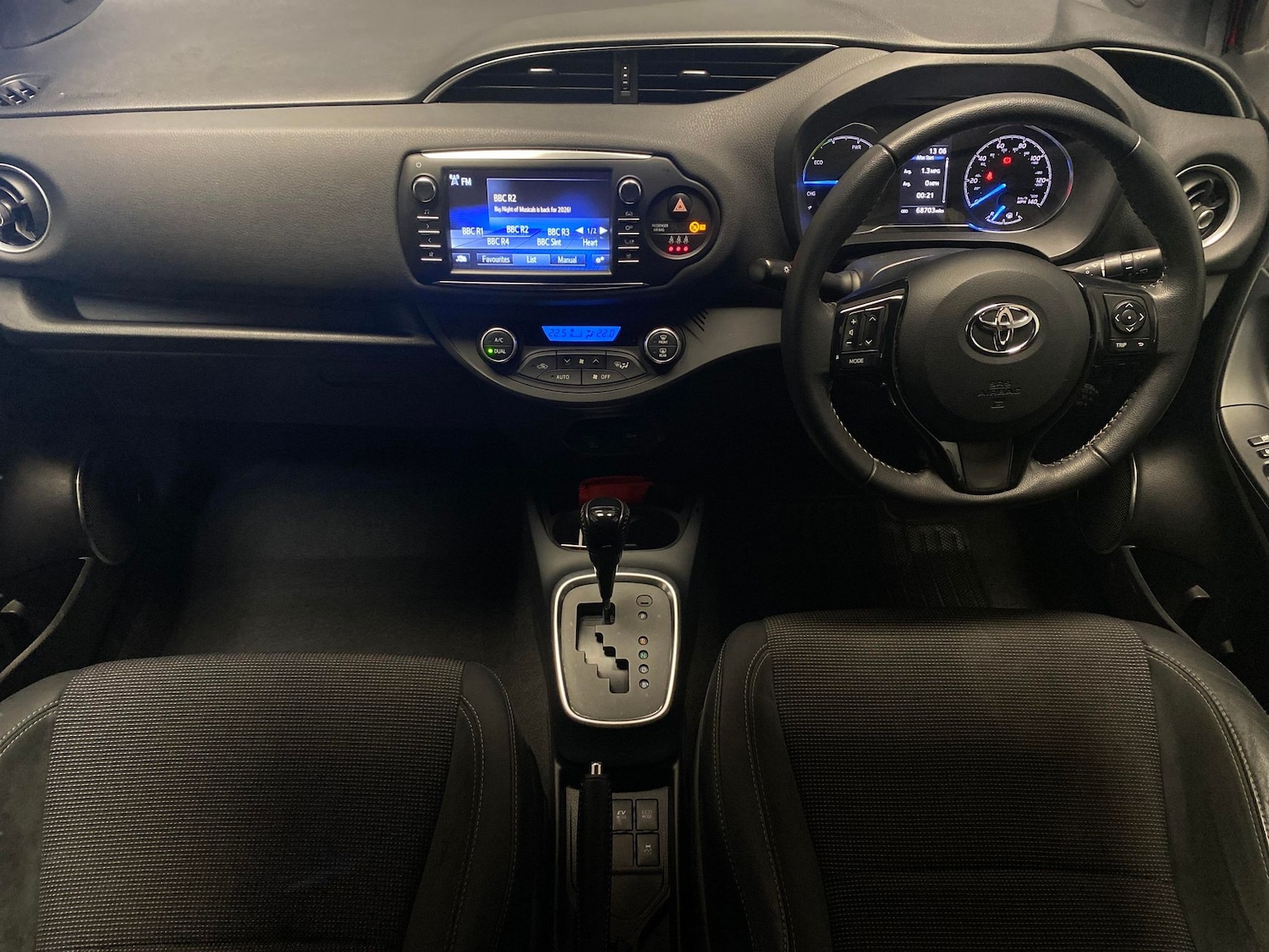Used Toyota Yaris 2019 for sale - 78067859: Photo 8
