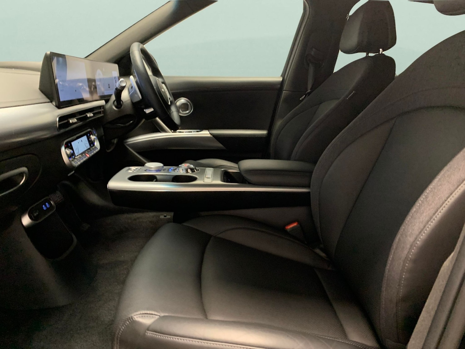 Used Genesis GV60 2022 for sale - 77542975: Photo 4