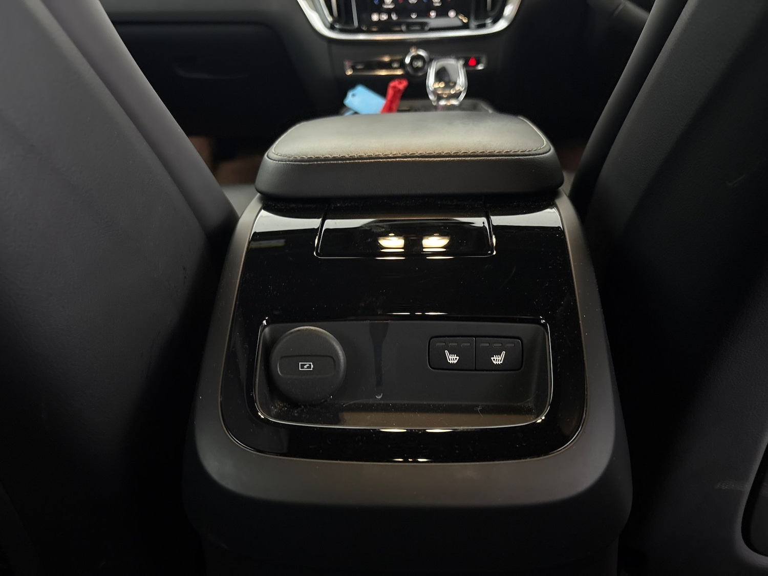 Used Volvo V60 2022 for sale - 77094412: Photo 29