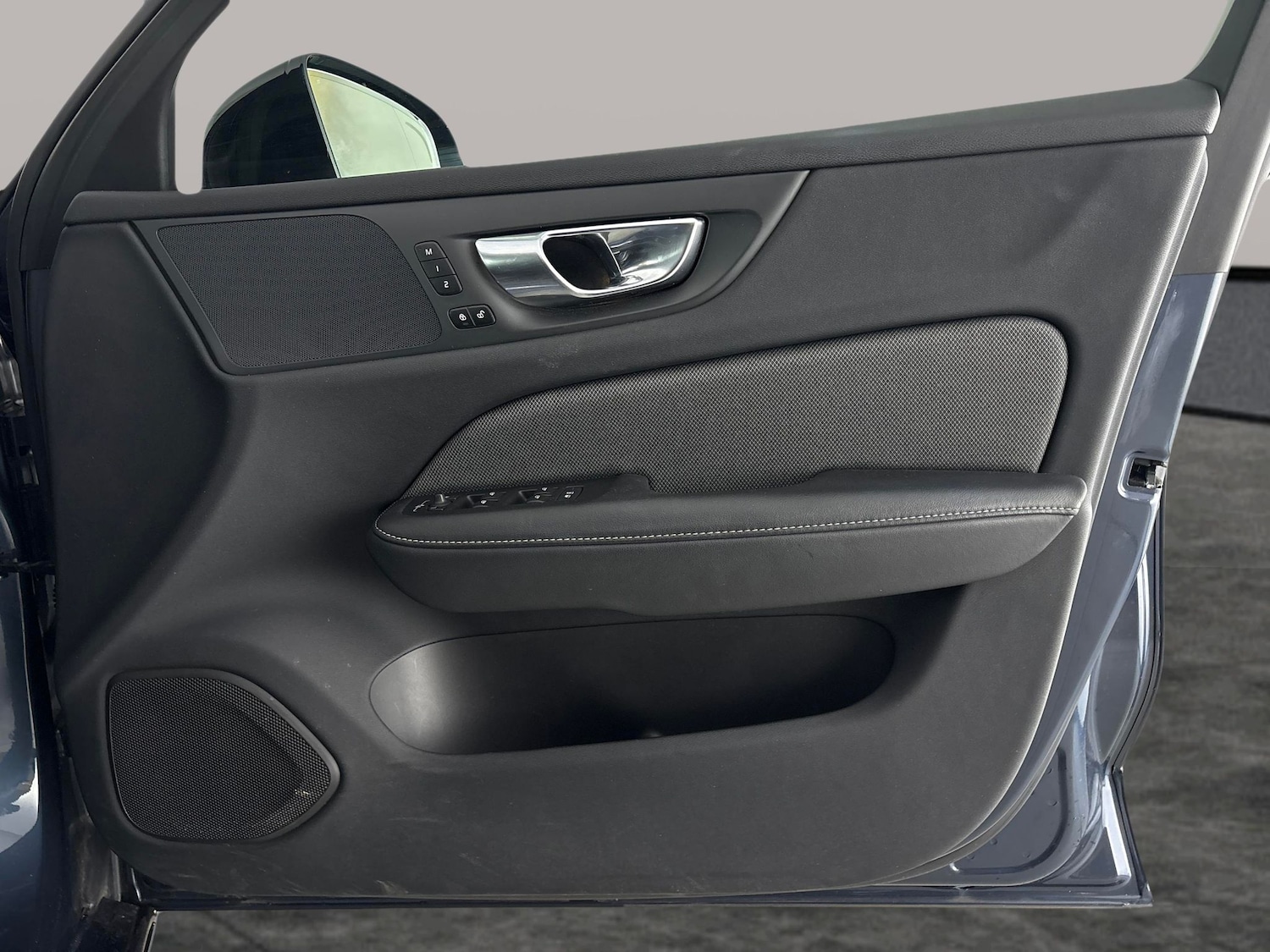 Used Volvo V60 2022 for sale - 77094412: Photo 36