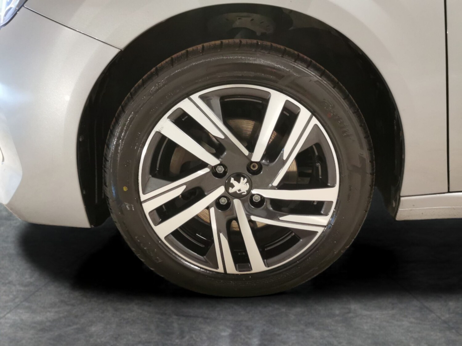 Used Peugeot 208 2023 for sale - 78037105: Photo 24