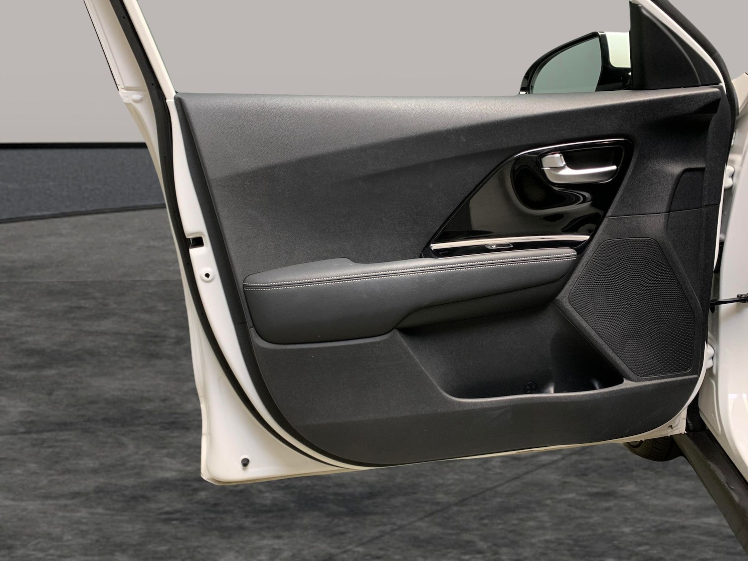 Used Kia Niro for sale - 76969479: Photo 26