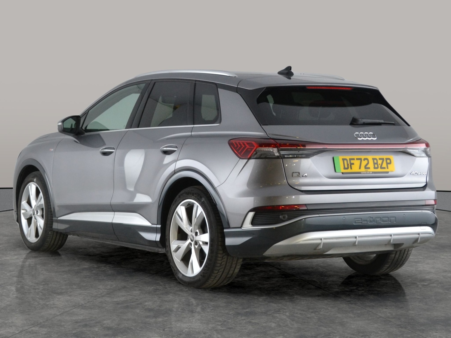 Used Audi Q4 e-tron 2023 for sale - 77483132: Photo 6