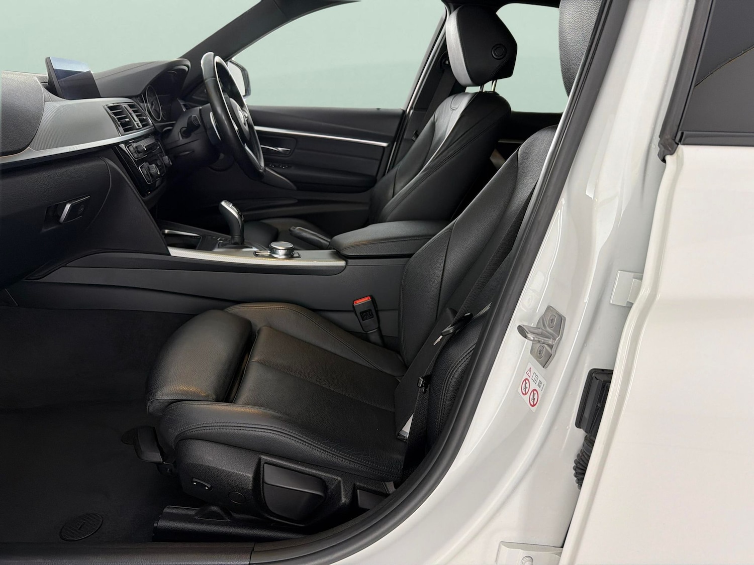 Used BMW 3 Series 2018 for sale - 78118468: Photo 4