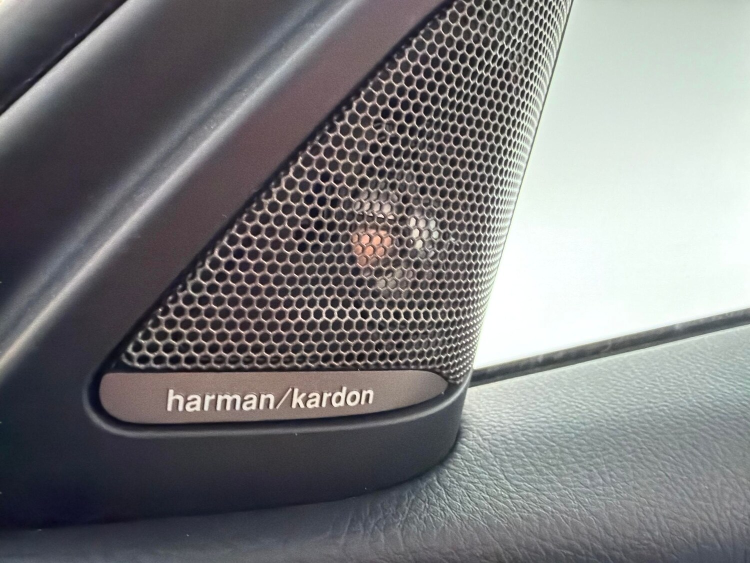 Used BMW 3 Series 2018 for sale - 78118468: Photo 6