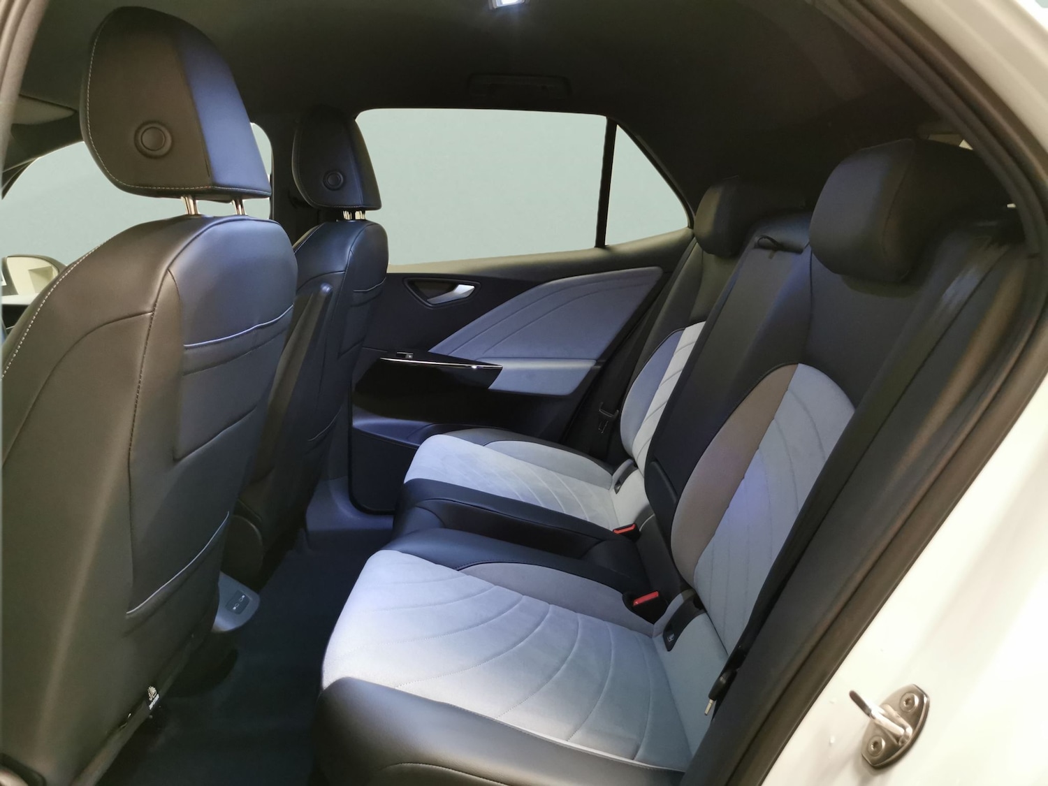 Used Volkswagen ID.3 2023 for sale - 78082082: Photo 23