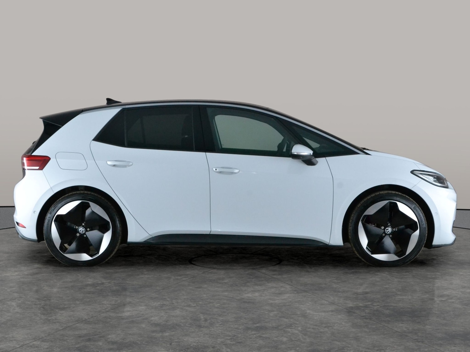 Used Volkswagen ID.3 2023 for sale - 78082082: Photo 8