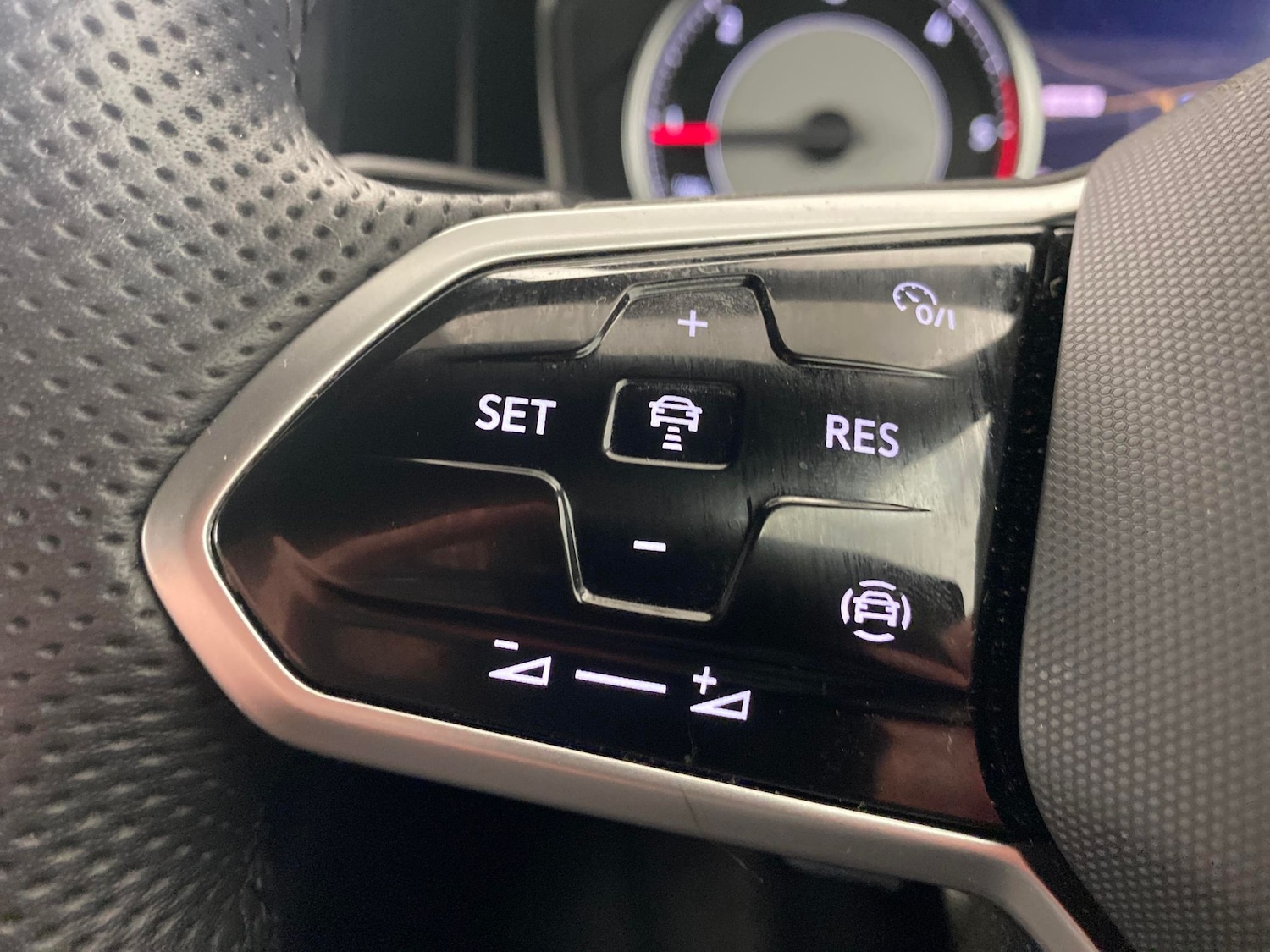 Used Volkswagen Touareg 2022 for sale - 77648503: Photo 19