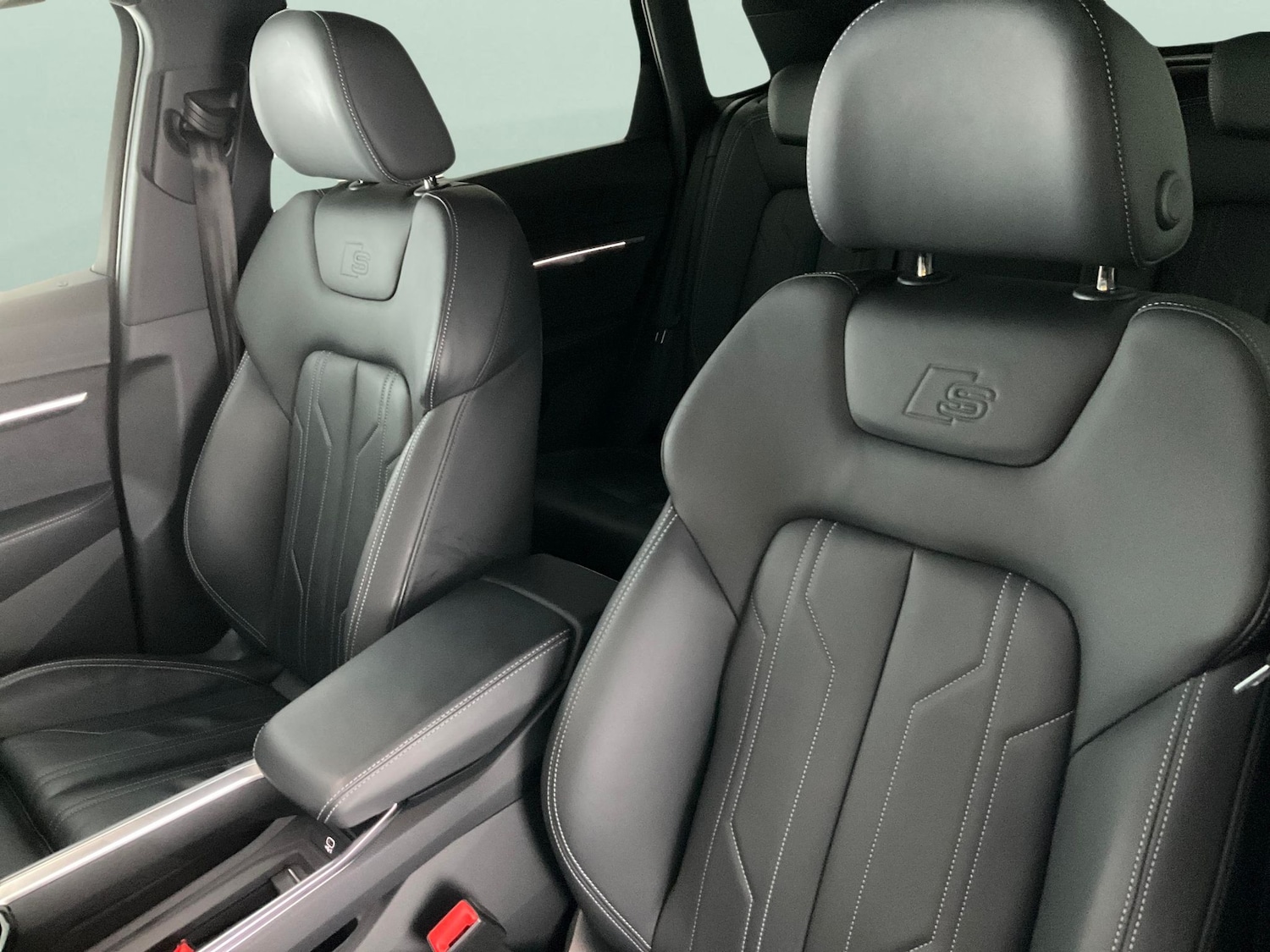 Used Audi e-tron 2022 for sale - 76444625: Photo 11