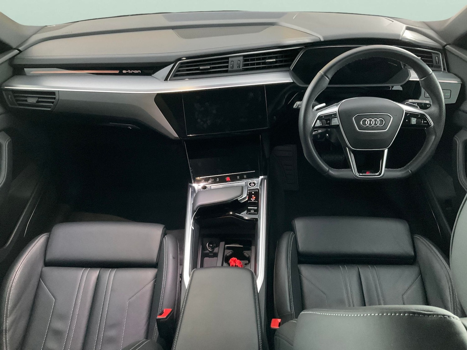 Used Audi e-tron 2022 for sale - 76444625: Photo 4