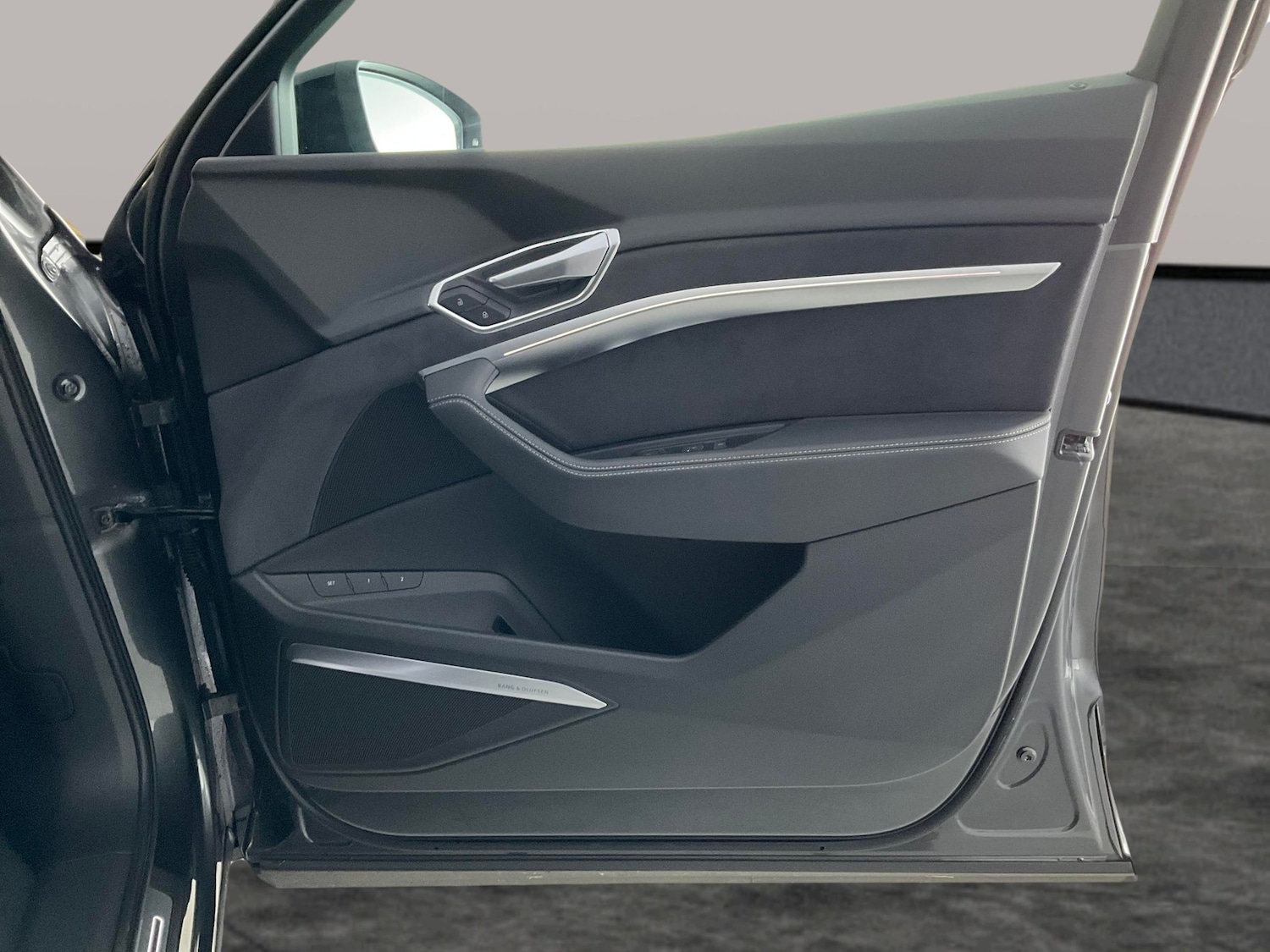 Used Audi e-tron 2022 for sale - 76444625: Photo 47