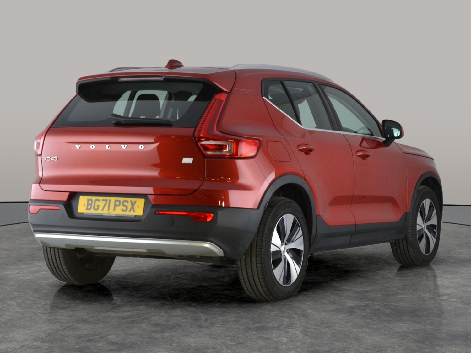 Used Volvo XC40 2022 for sale - 77619607: Photo 10