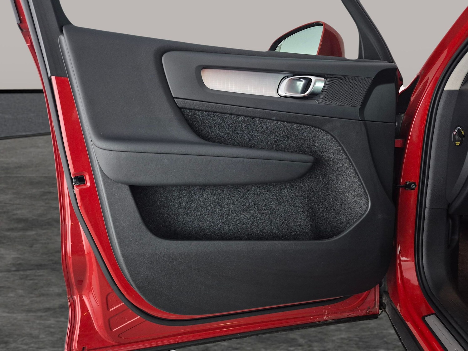 Used Volvo XC40 2022 for sale - 77619607: Photo 30