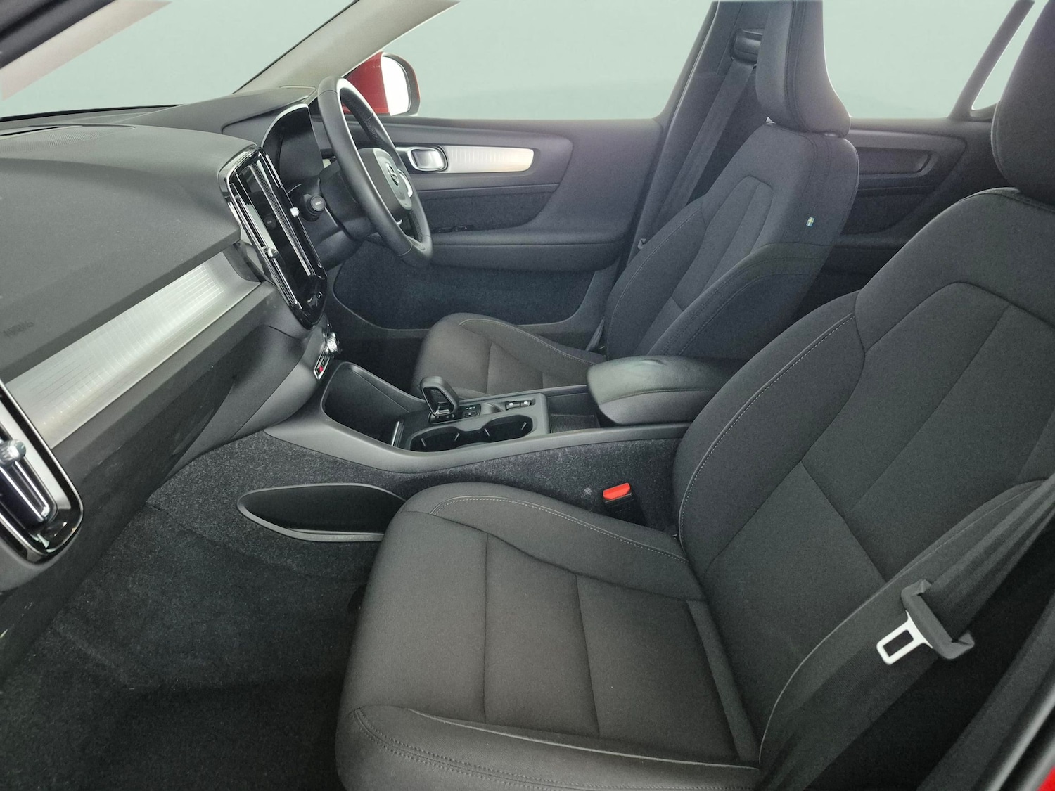 Used Volvo XC40 2022 for sale - 77619607: Photo 4