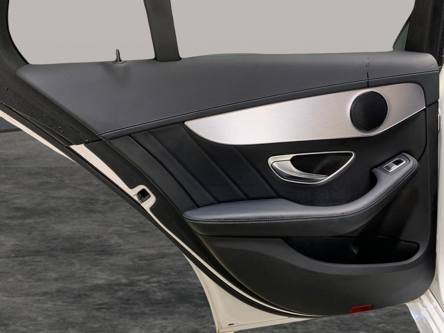 Used Mercedes-Benz C Class 2016 for sale - 77180435: Photo 31