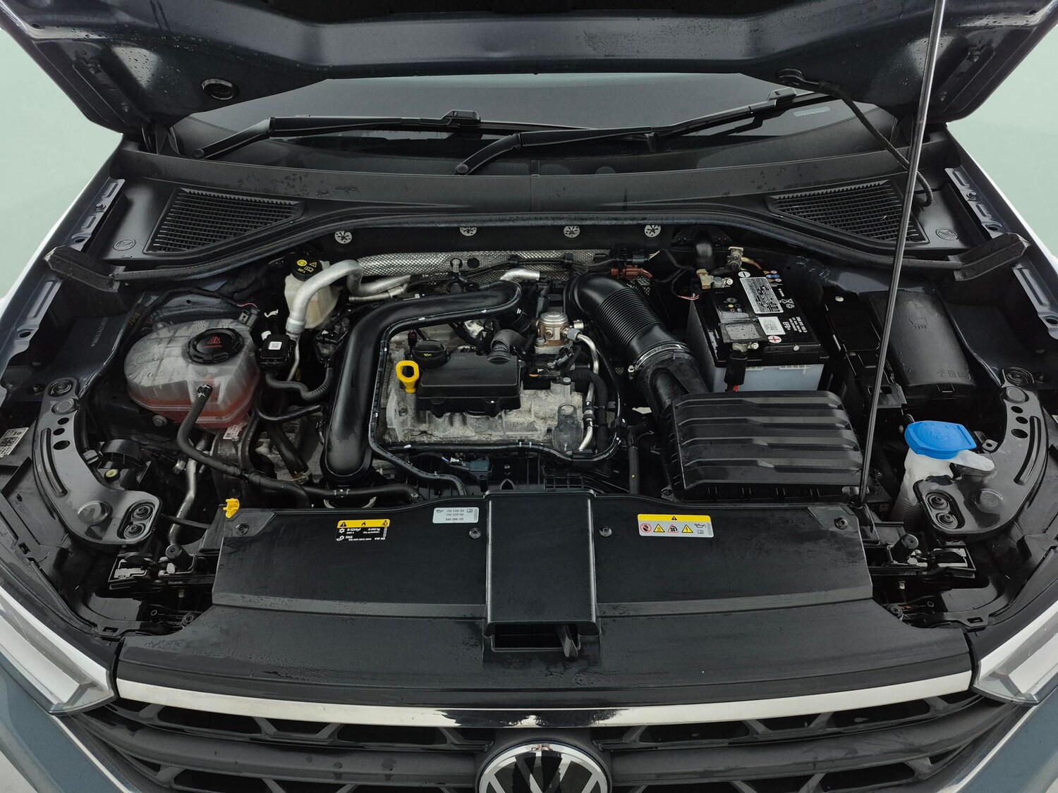 Used Volkswagen T-Roc 2023 for sale - 77814978: Photo 30