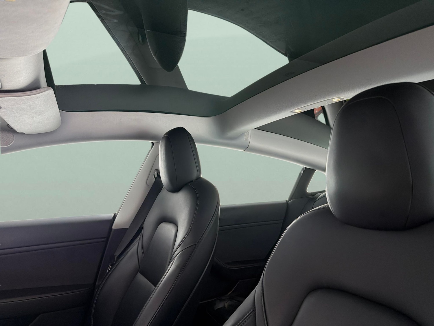 Used Tesla Model 3 2020 for sale - 77071332: Photo 5