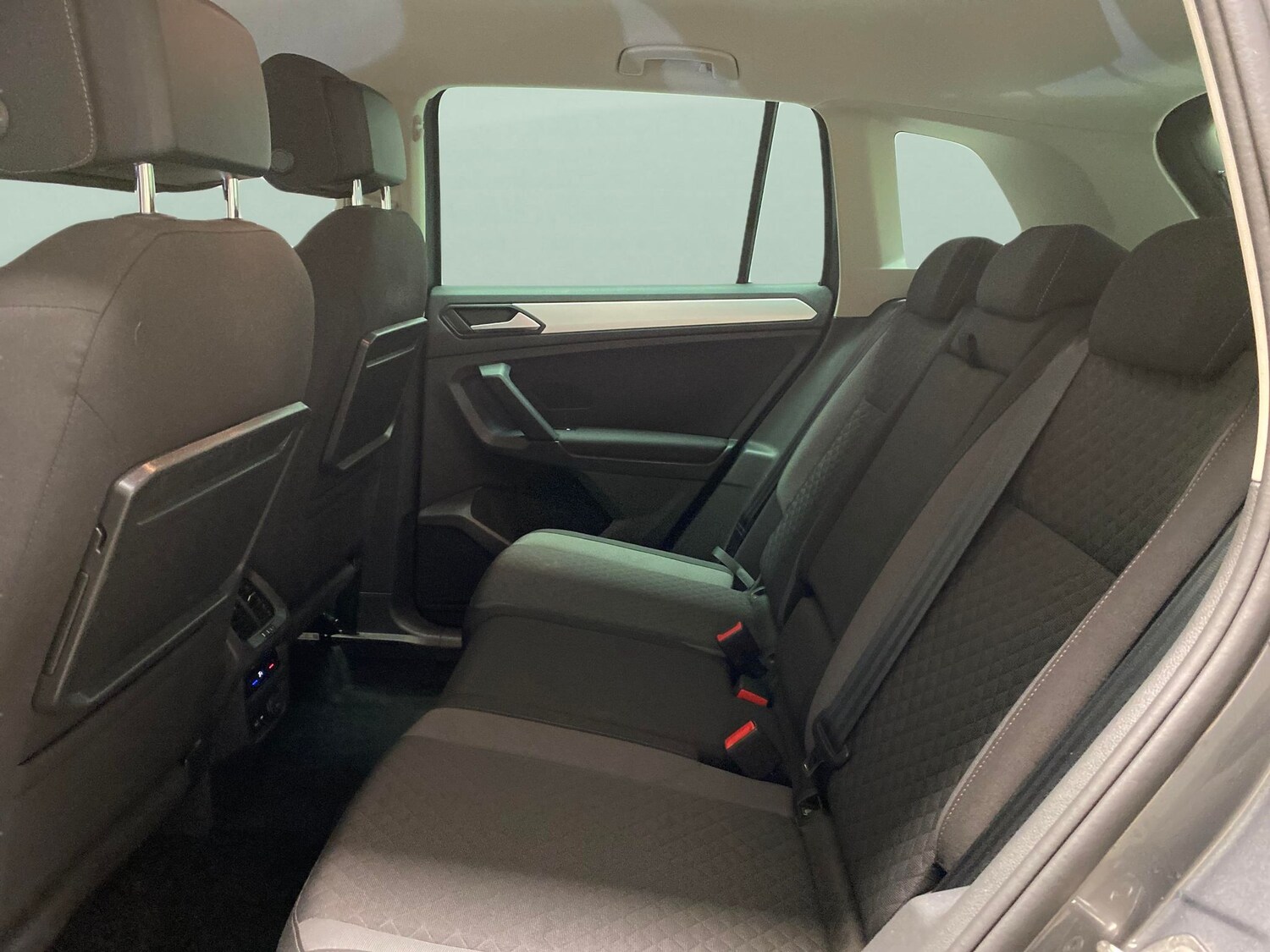 Used Volkswagen Tiguan 2020 for sale - 78140661: Photo 24