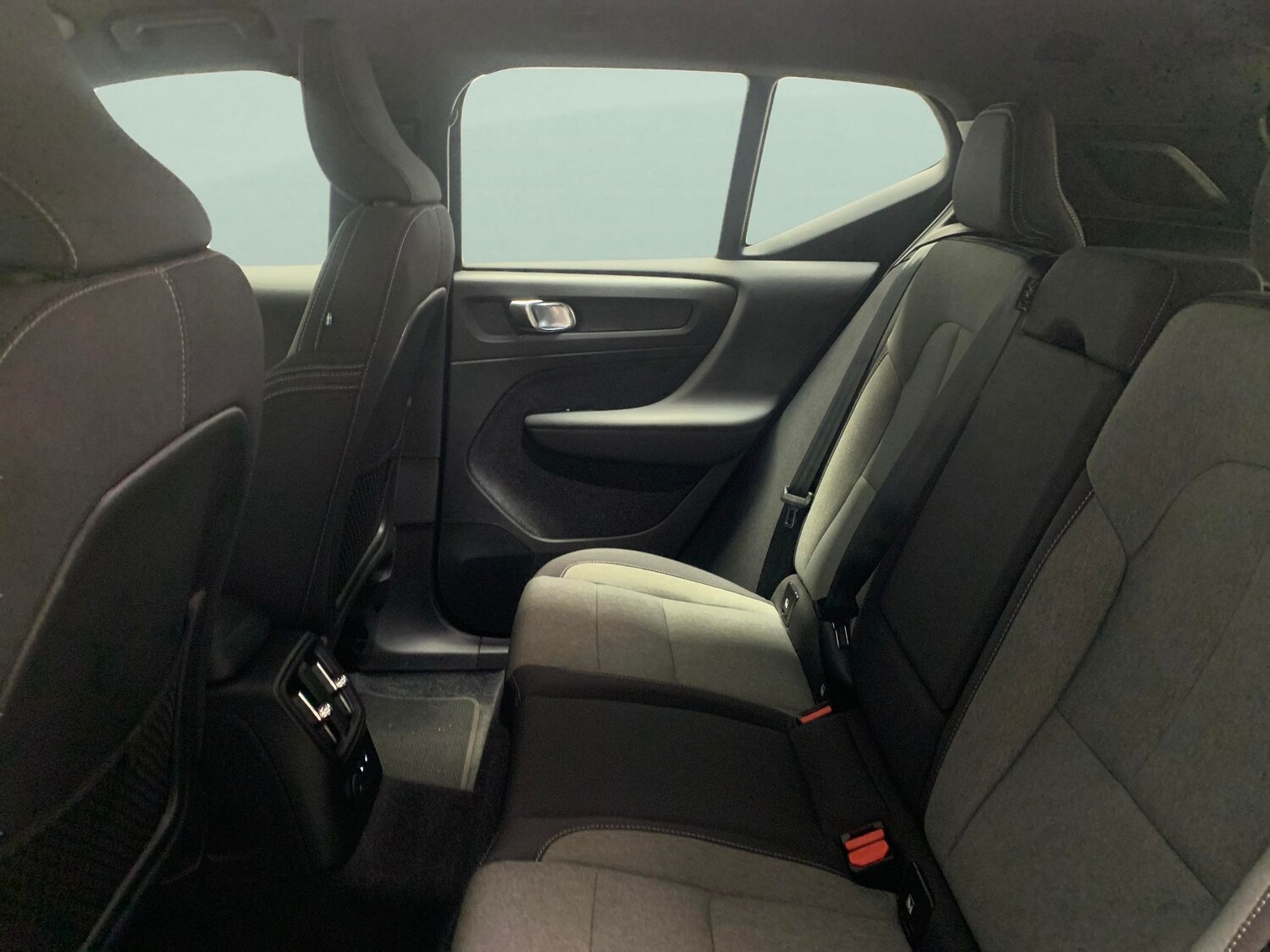 Used Volvo XC40 2023 for sale - 77447846: Photo 24