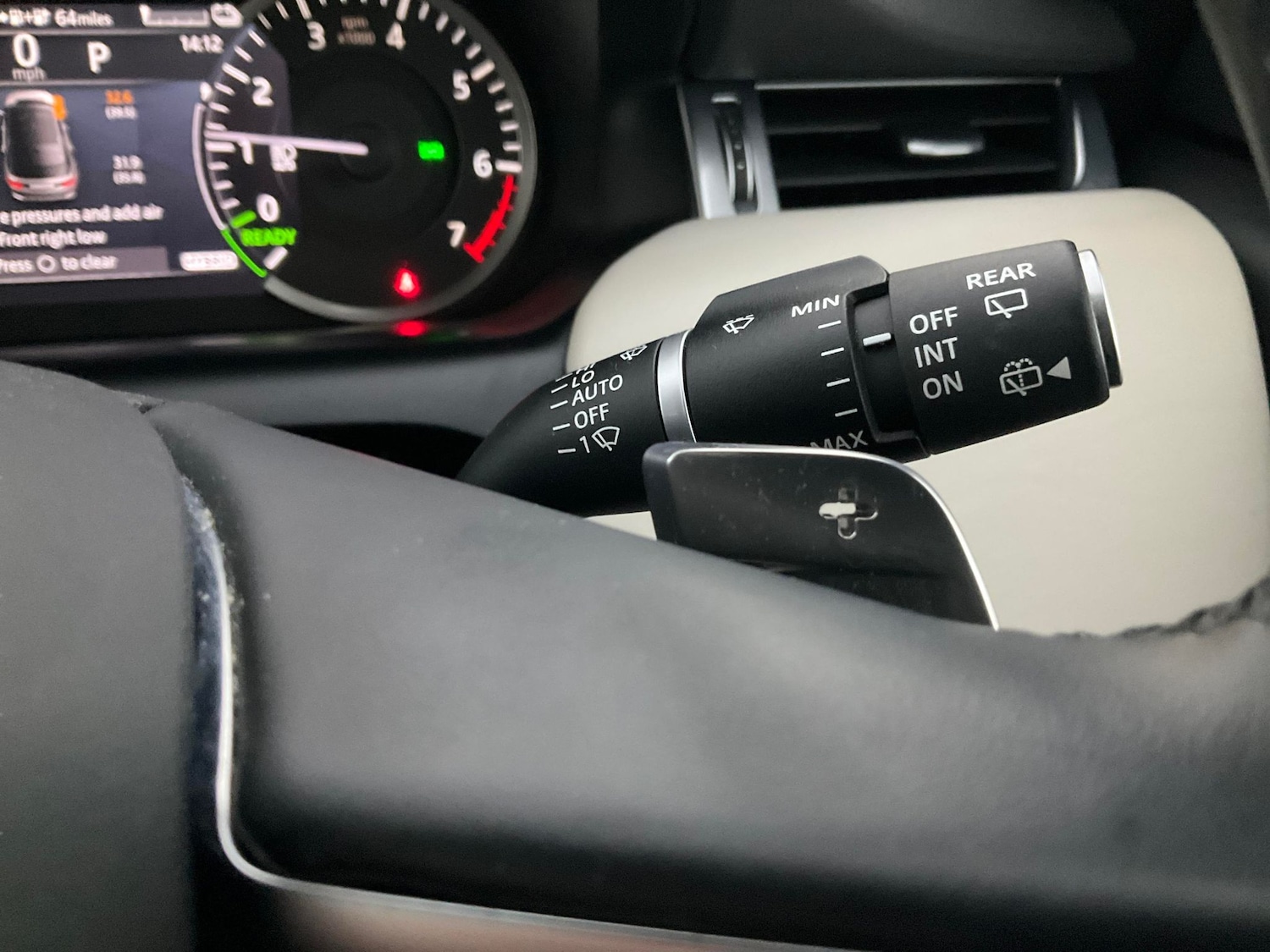 Used Land Rover Discovery Sport 2022 for sale - 76653050: Photo 26