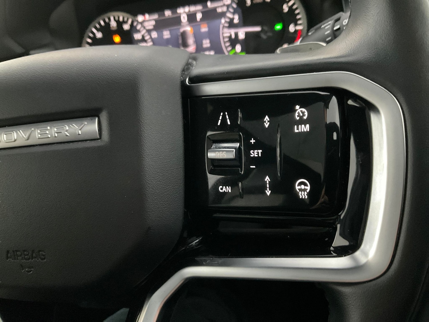 Used Land Rover Discovery Sport 2022 for sale - 76653050: Photo 27