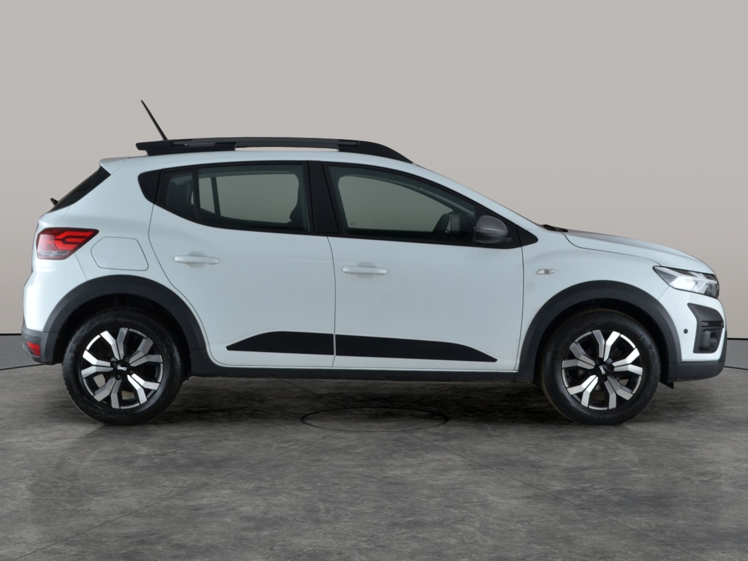 Used Dacia Sandero Stepway 2023 for sale - 77447797: Photo 10