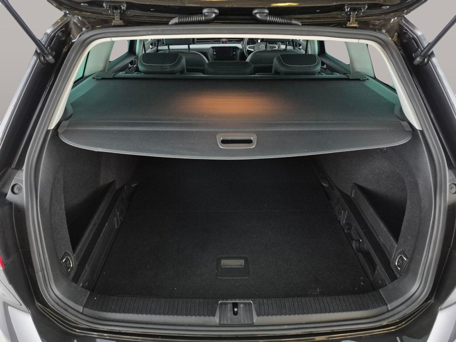 Used Volkswagen Passat 2023 for sale - 77462253: Photo 34