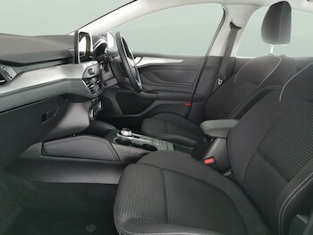 Used Ford Focus 2020 for sale - 75920092: Photo