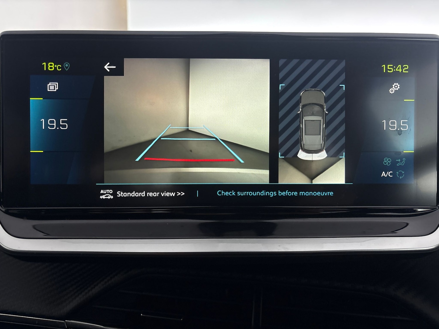 Used Peugeot 2008 2022 for sale - 77043344: Photo 25