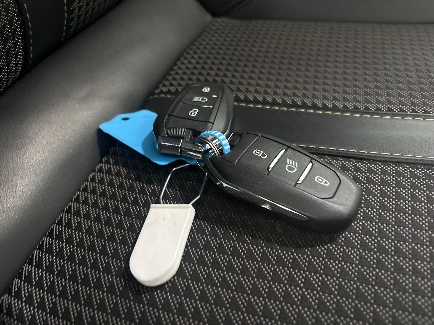 Used Peugeot 2008 2022 for sale - 77043344: Photo 36