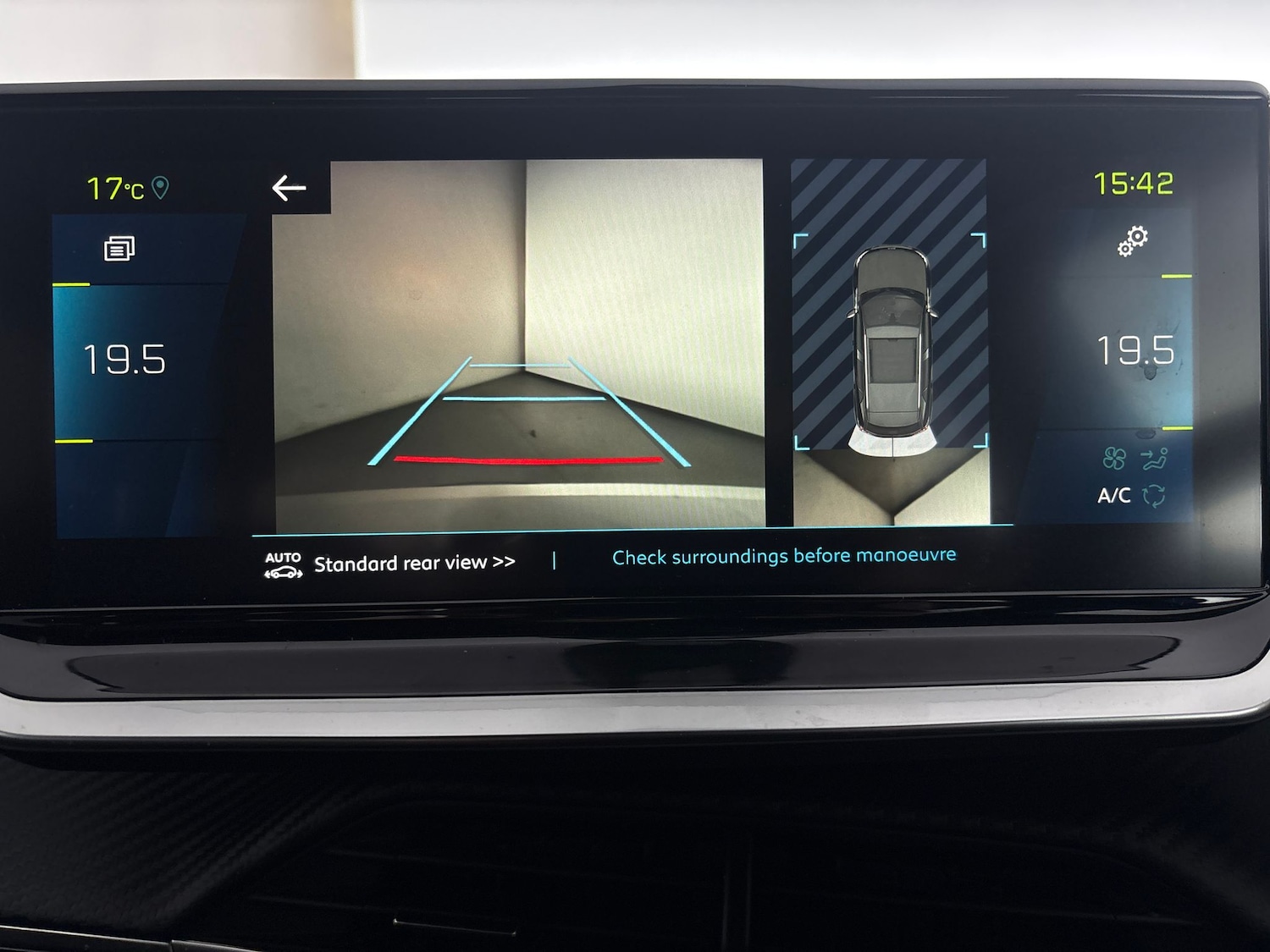 Used Peugeot 2008 2022 for sale - 77043344: Photo 5