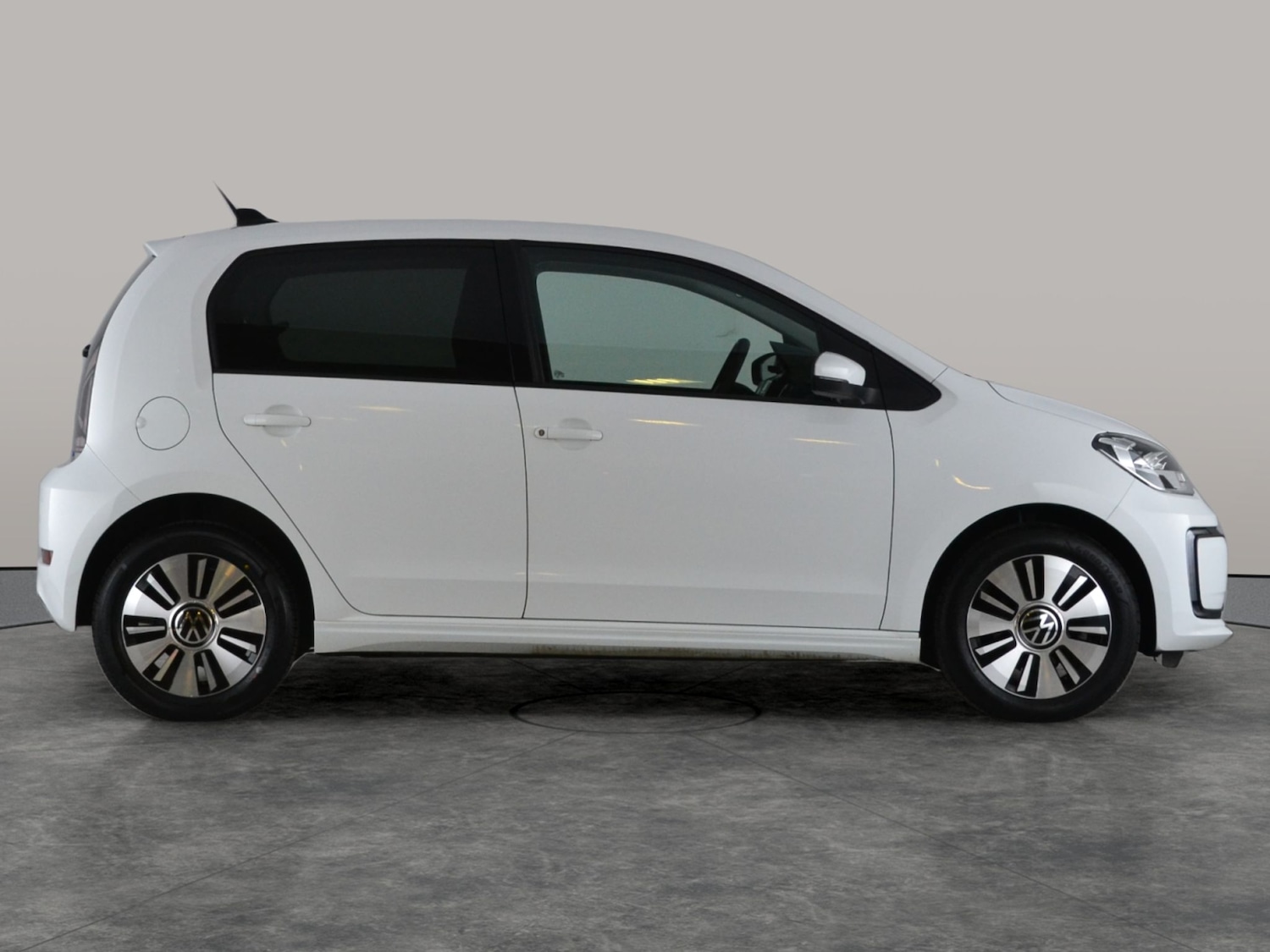 Used Volkswagen up! 2023 for sale - 77776031: Photo 10