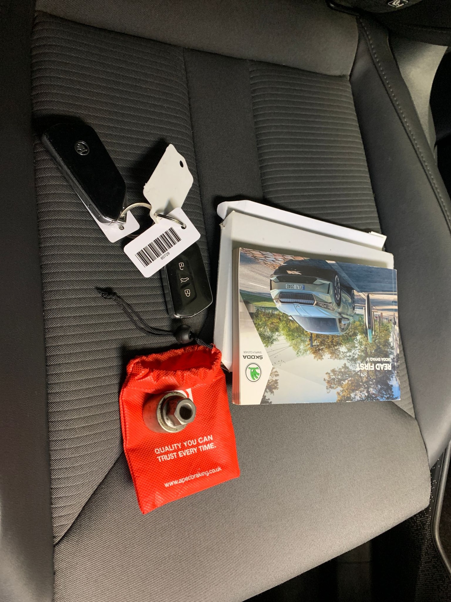 Used Skoda Enyaq 2022 for sale - 77428538: Photo 30