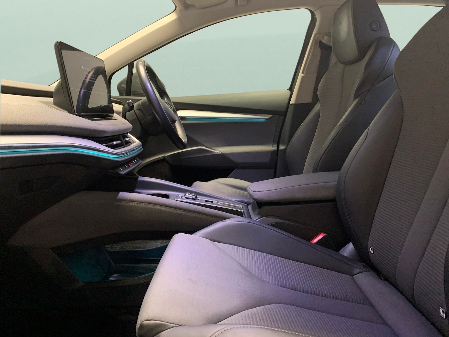 Used Skoda Enyaq 2022 for sale - 77428538: Photo 4