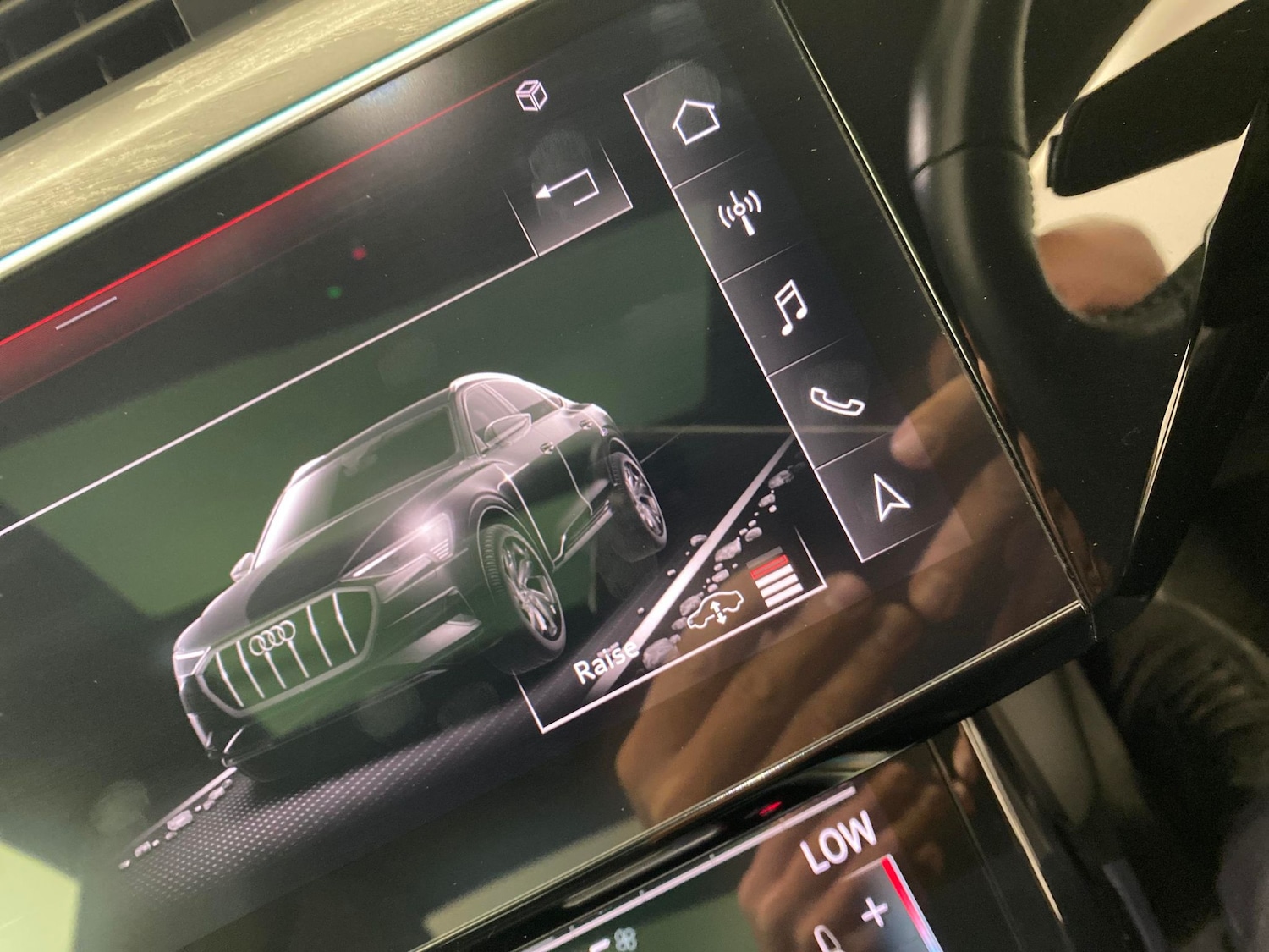 Used Audi e-tron 2021 for sale - 76450163: Photo 27