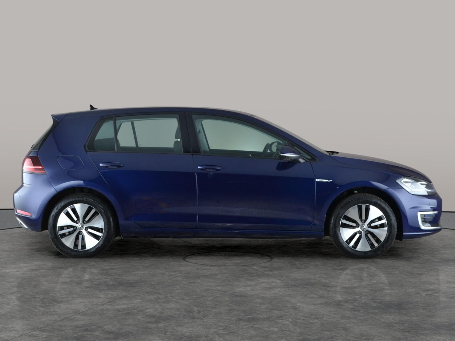 Used Volkswagen Golf 2020 for sale - 77418131: Photo 8