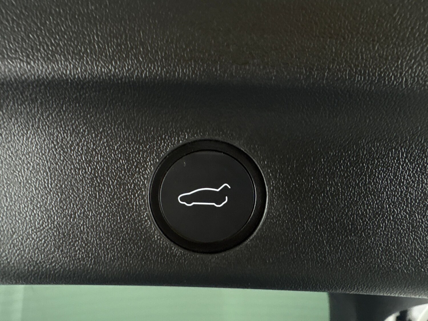 Used Tesla Model Y 2024 for sale - 77702974: Photo 28