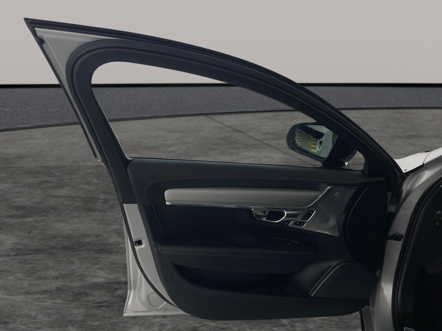 Used Volvo V90 2022 for sale - 76853782: Photo 32