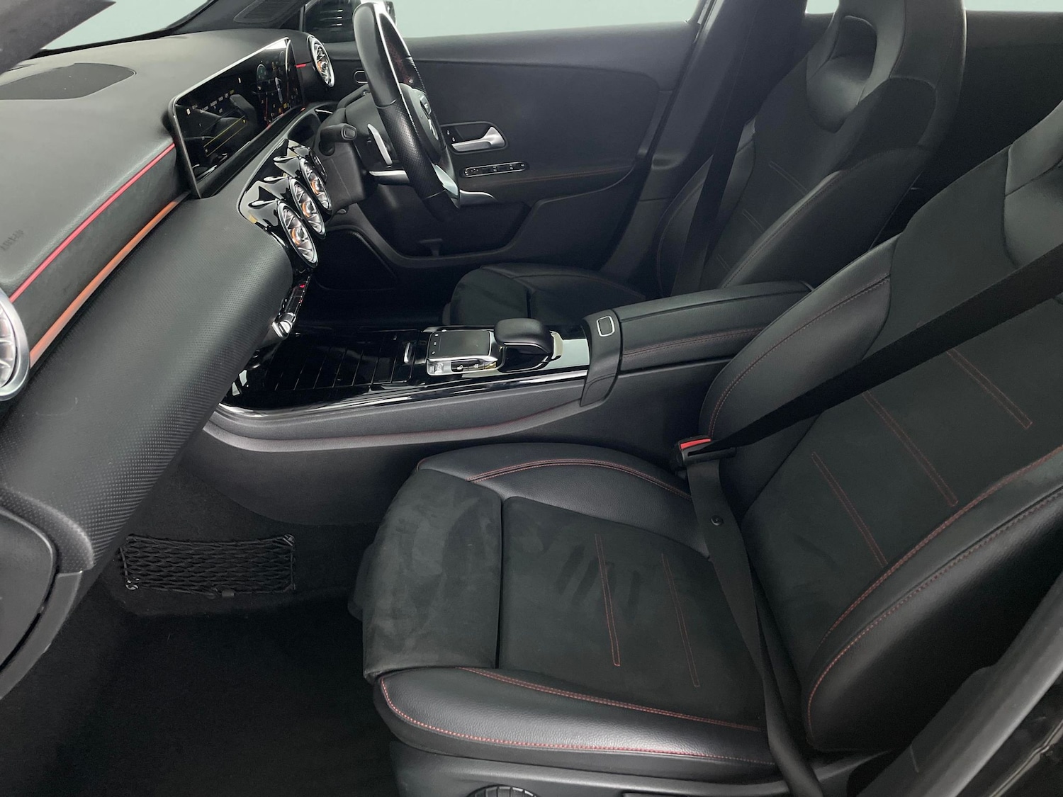 Used Mercedes-Benz A-Class 2019 for sale - 77378889: Photo 4