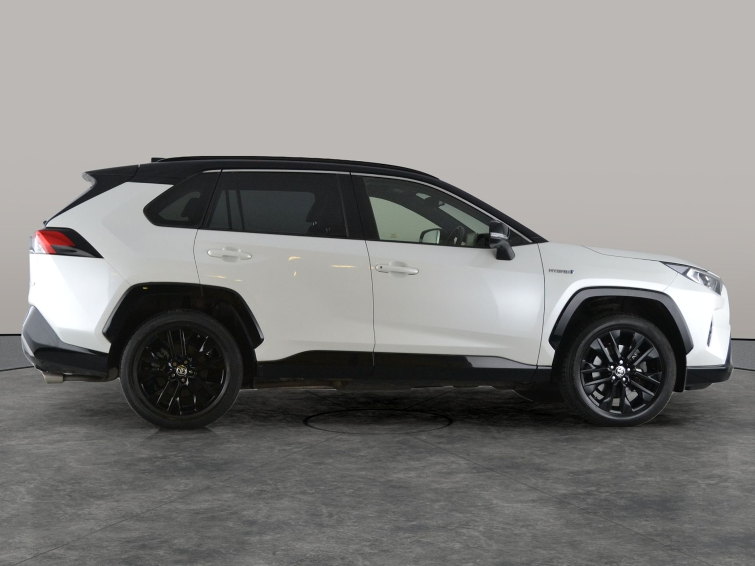 Used Toyota RAV4 2021 for sale - 76691822: Photo 11