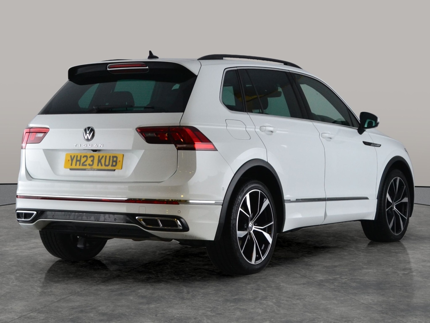 Used Volkswagen Tiguan 2023 for sale - 76748759: Photo 11