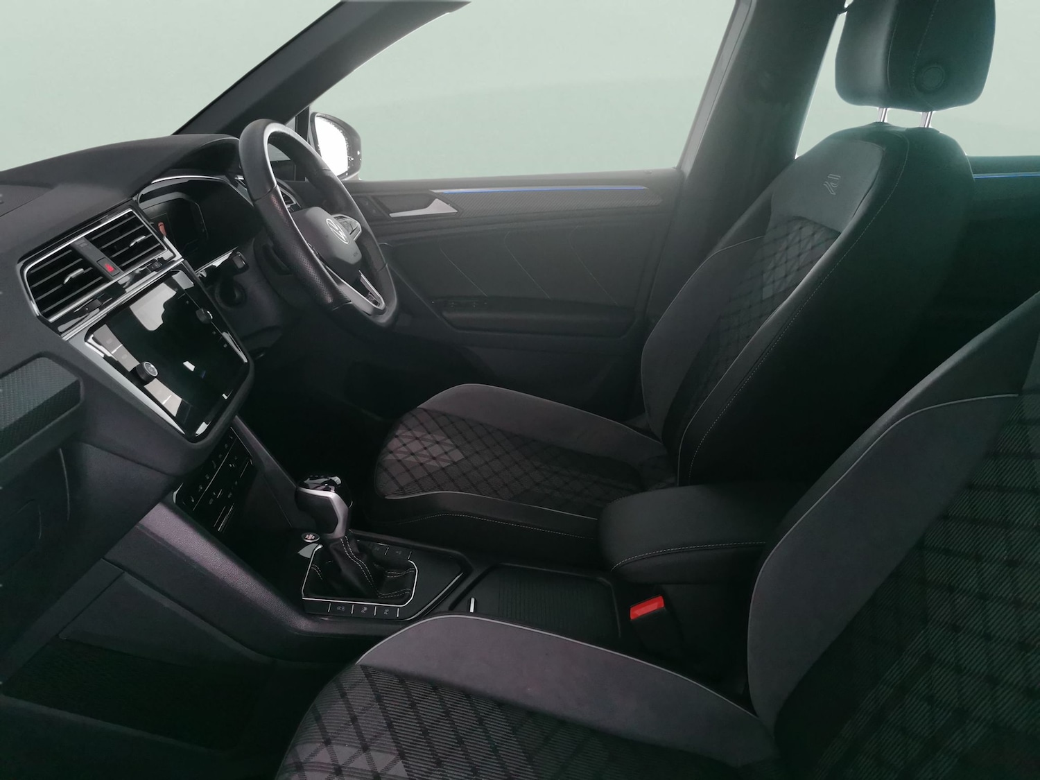 Used Volkswagen Tiguan 2023 for sale - 76748759: Photo 4