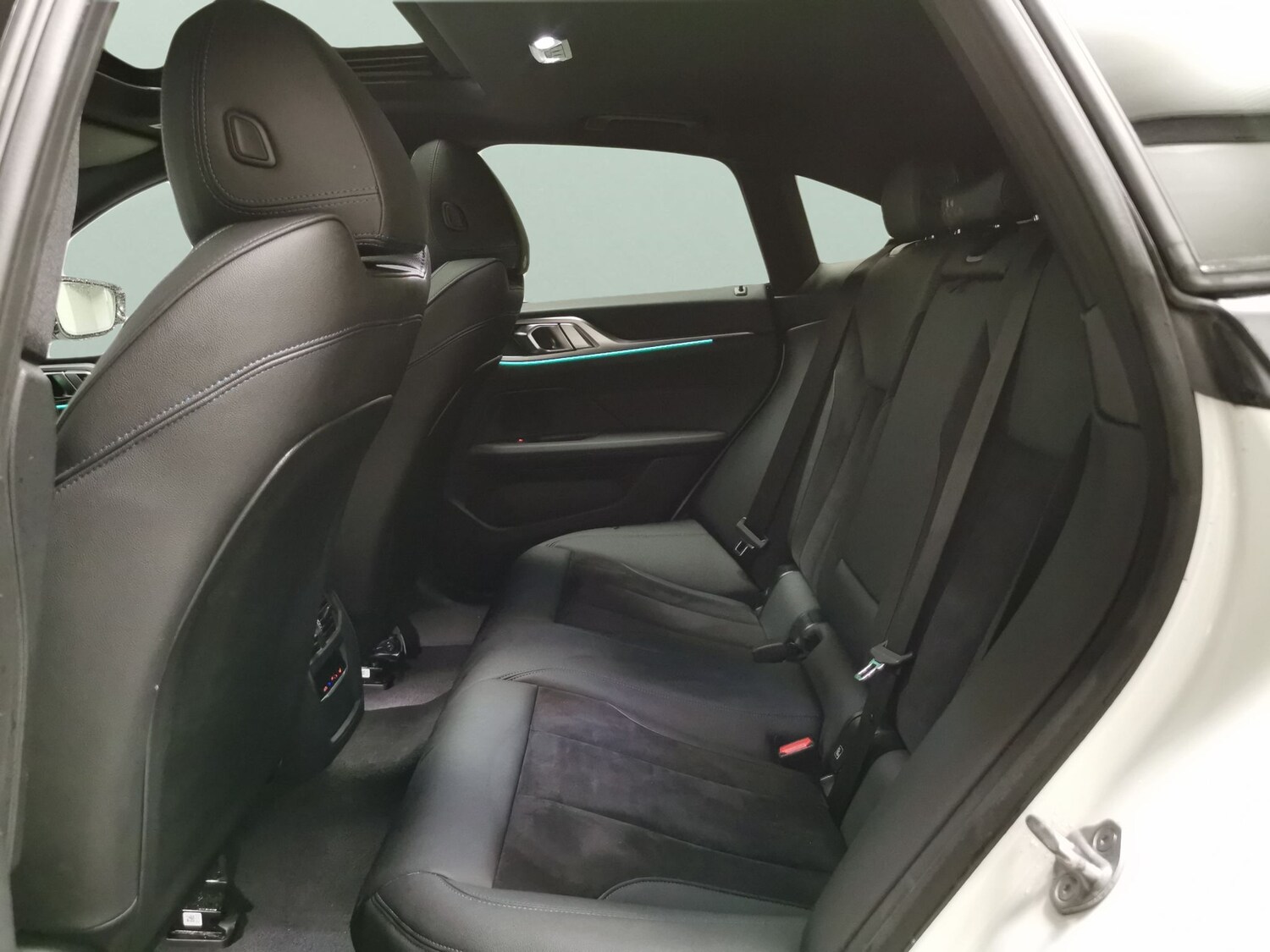 Used BMW i4 2022 for sale - 78051825: Photo 23