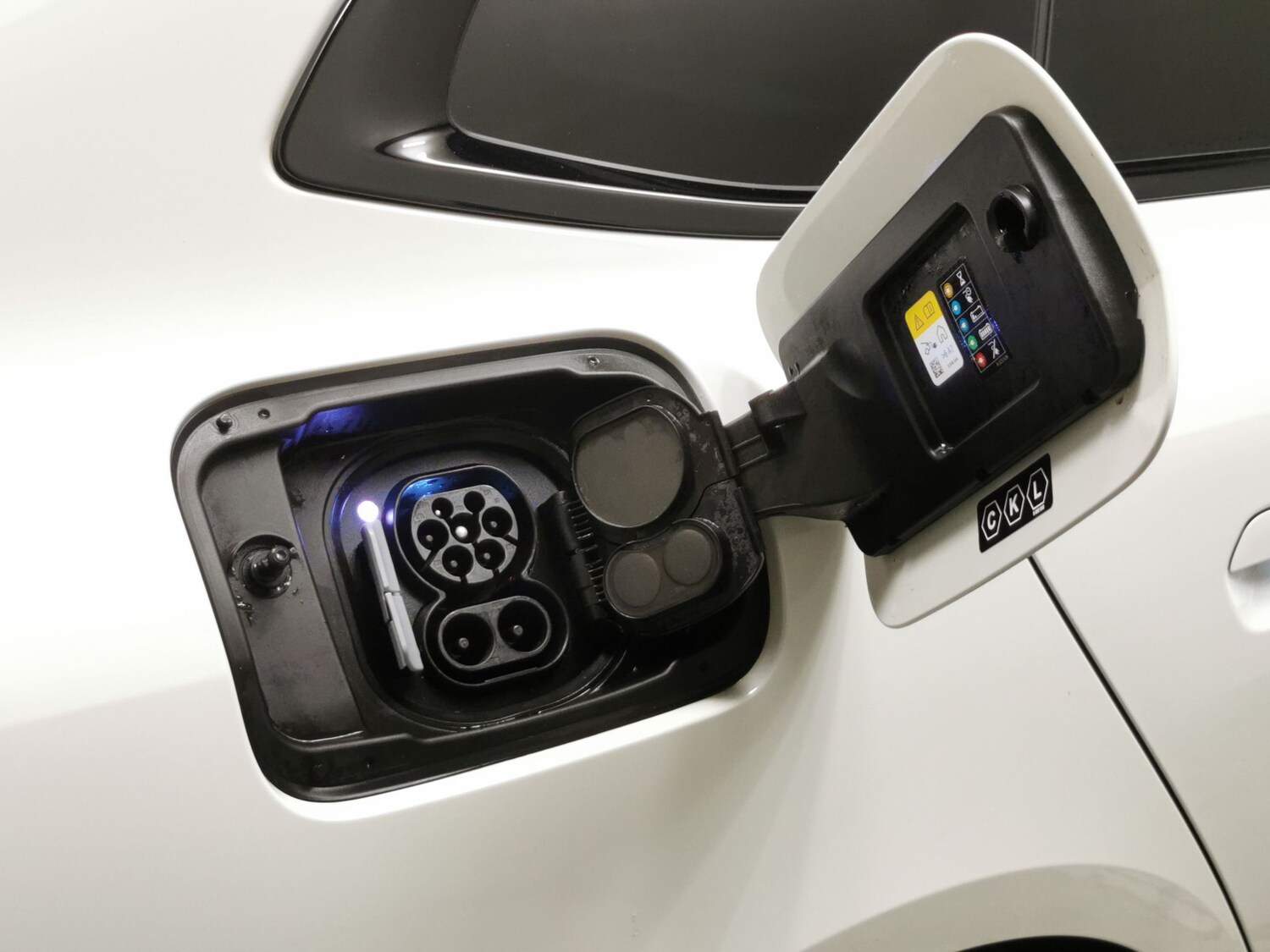 Used BMW i4 2022 for sale - 78051825: Photo 28