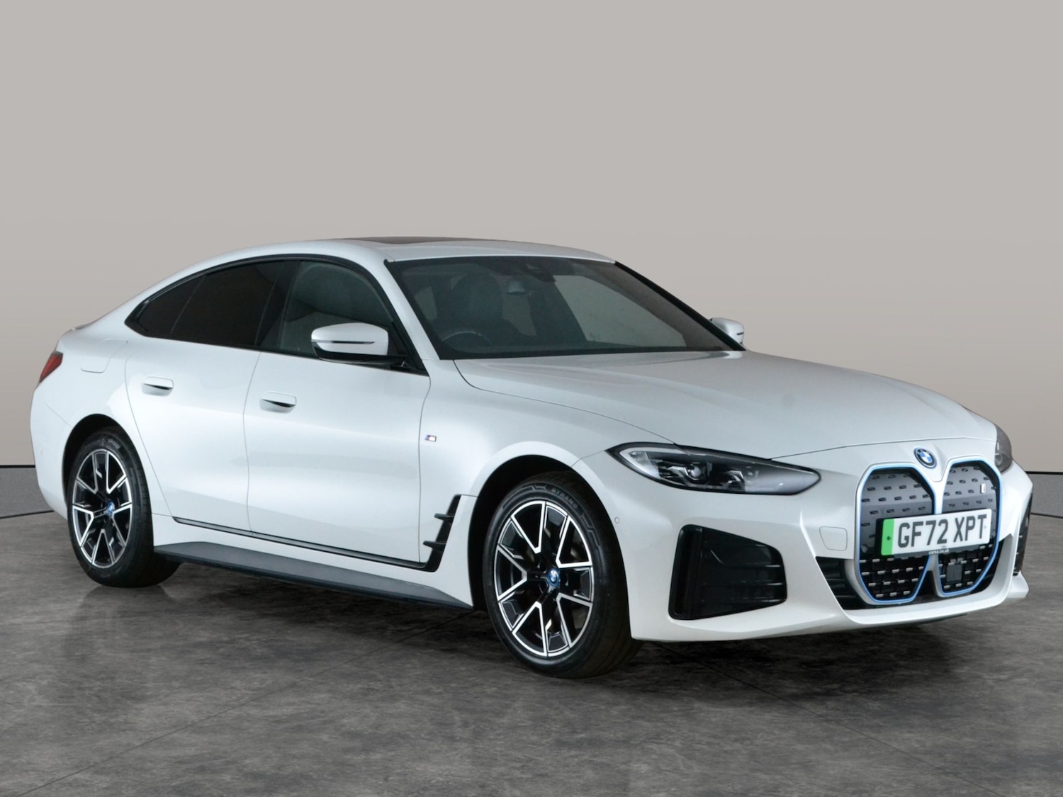 Used BMW i4 2022 for sale - 78051825: Photo 9