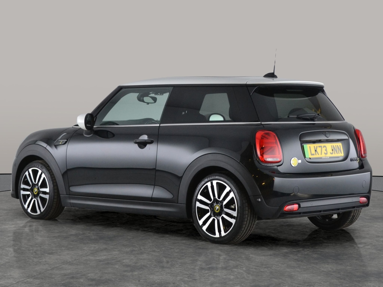 Used MINI Electric Hatch 2023 for sale - 77579366: Photo 11