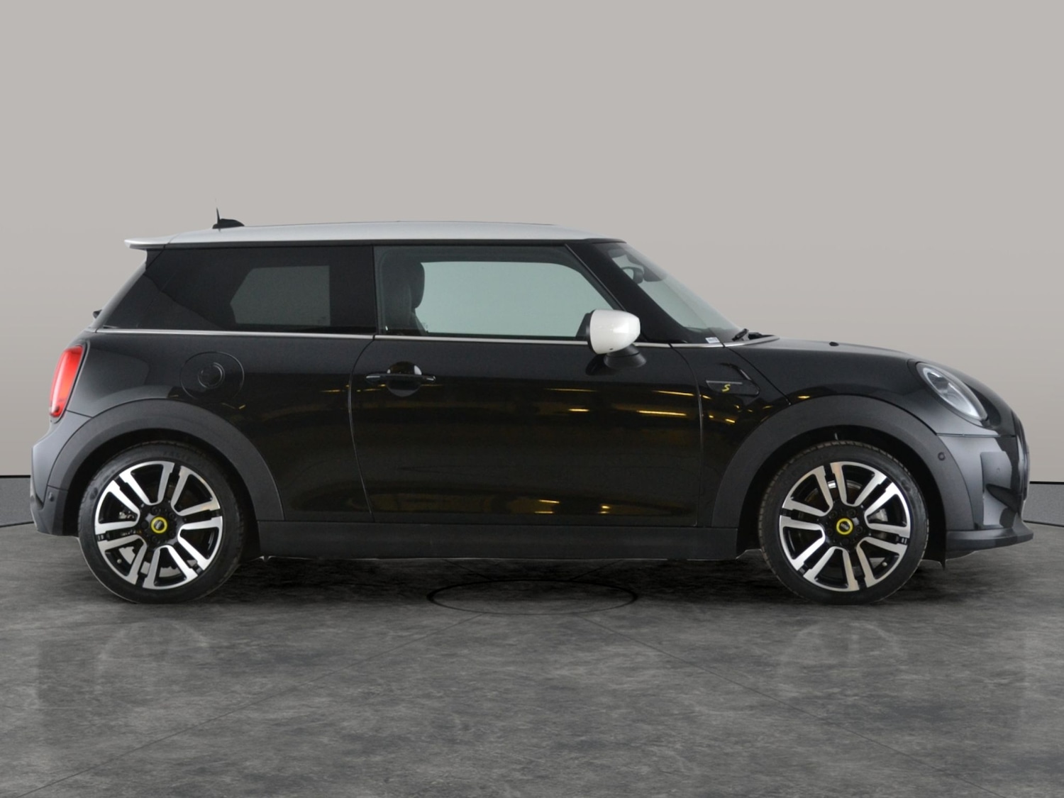 Used MINI Electric Hatch 2023 for sale - 77579366: Photo 14