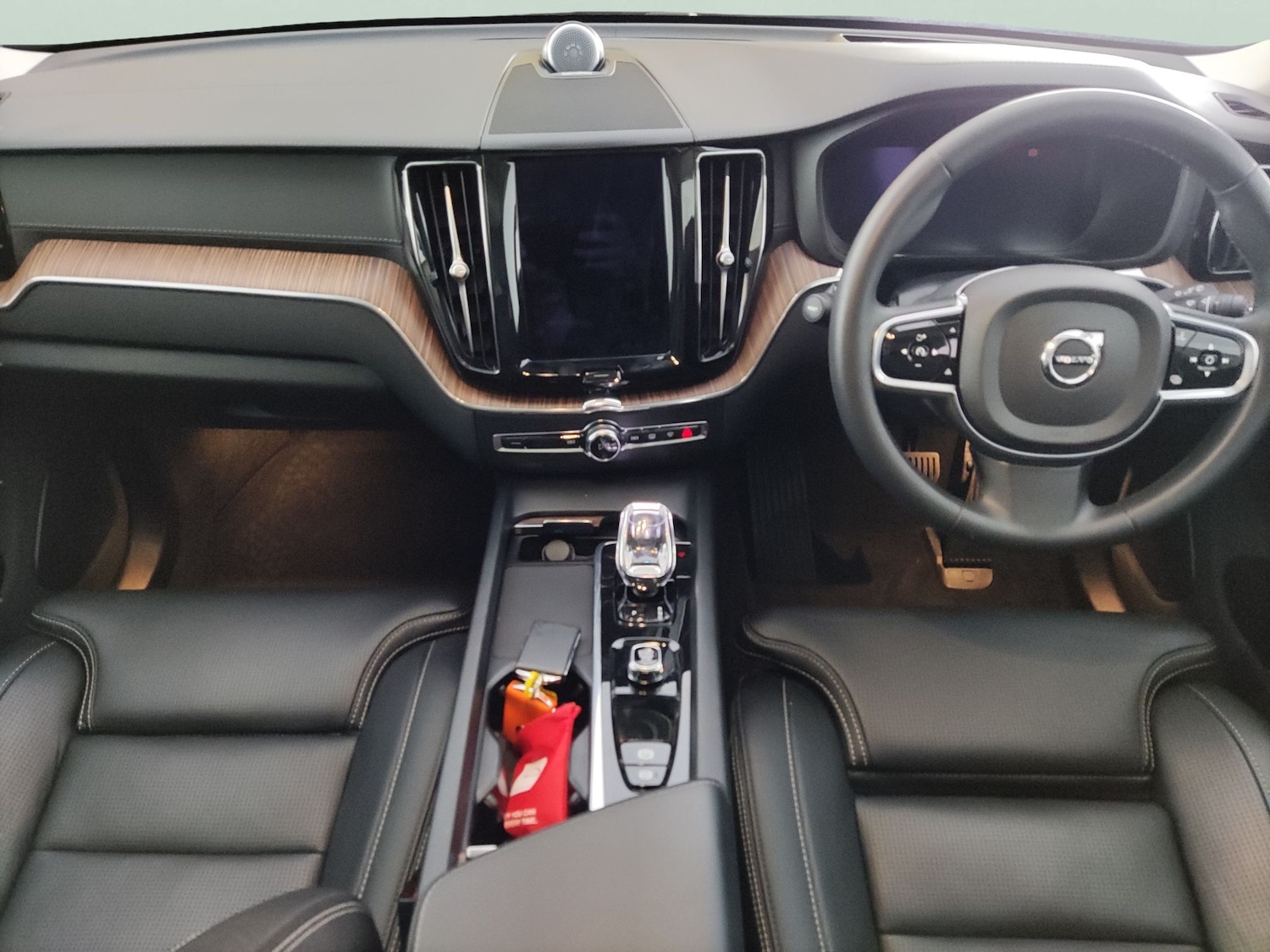 Used Volvo XC60 2023 for sale - 78095567: Photo 10